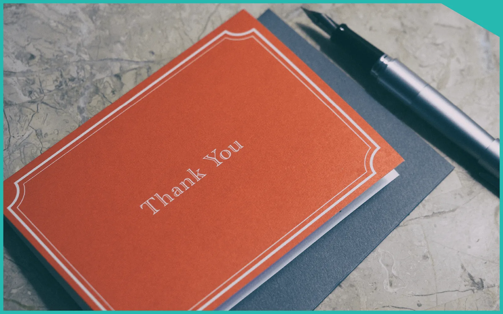 Diario y bolígrafo para escribir