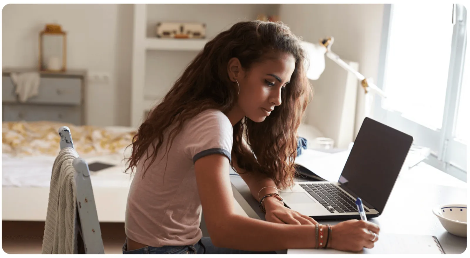 Interfaz de usuario de Campus Plus mostrando vista de horario