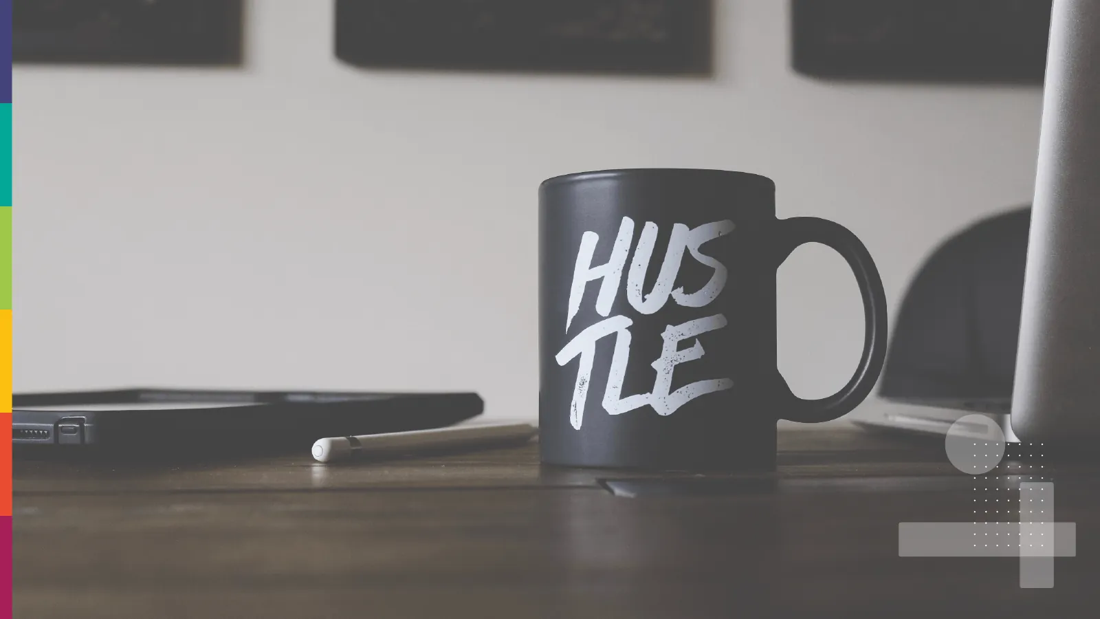 Diseñador trabajando en concepto de aplicación