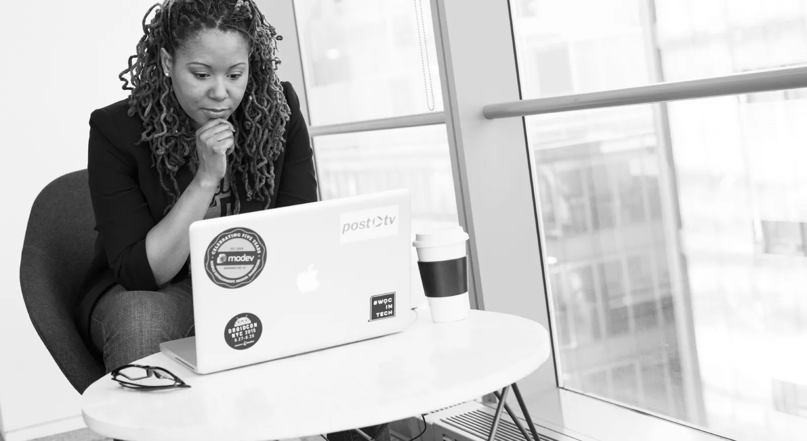 Interfaz del constructor de aplicaciones Adalo