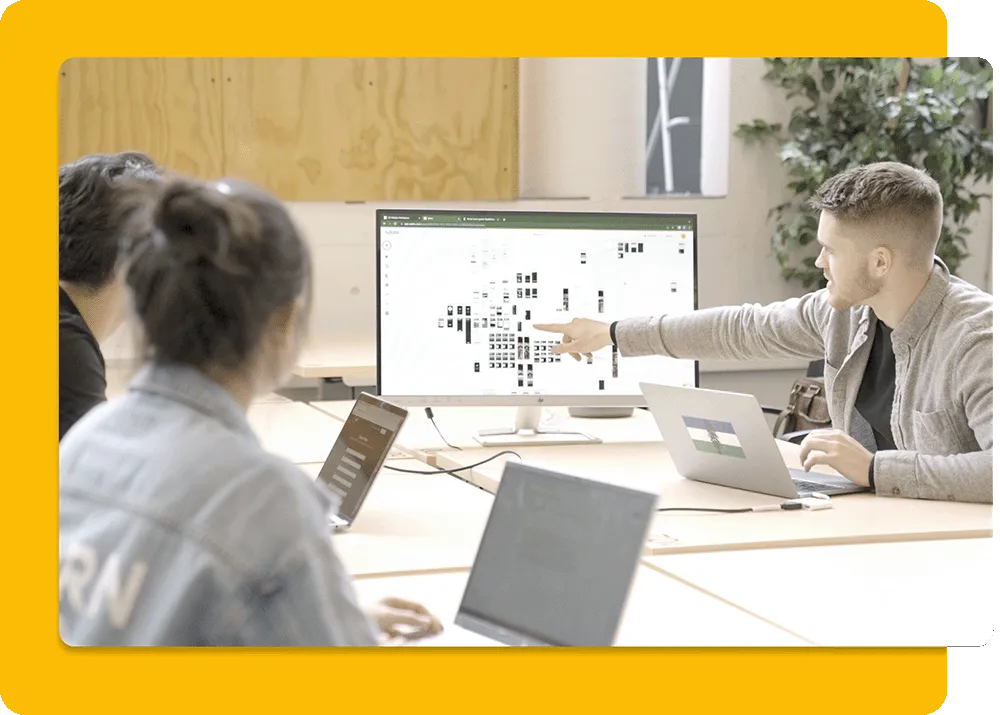 Adalo Expert building a custom app for a client